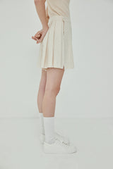 EASY ACCESS PLEATED SHORTS